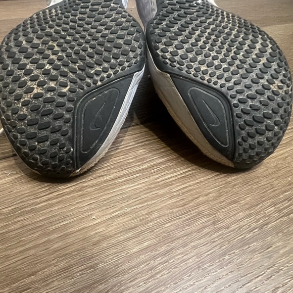 Women's Nike Zoom X Invincible Run Flyknit Running Shoes - Picture 15 of 15